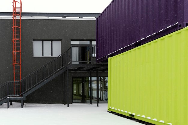 Maximizing Space Efficiency with Modular Container Solutions