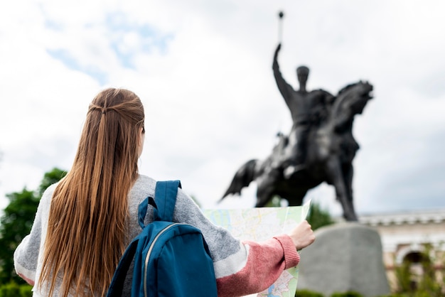 Reflecting on the Lessons of History Through Guided Memorial Visits